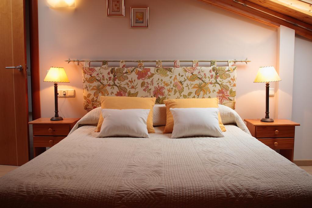 Vivienda Turistica Los Mesones Ágreda Zimmer foto