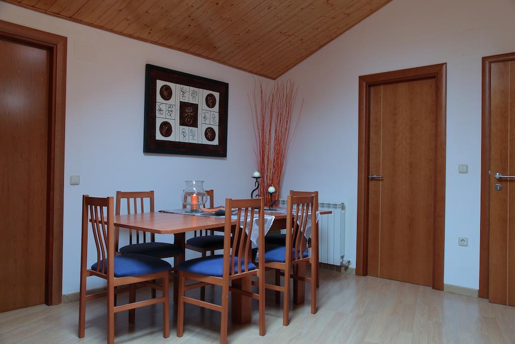 Vivienda Turistica Los Mesones Ágreda Zimmer foto